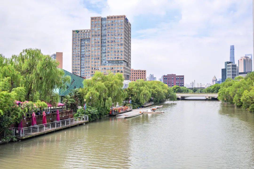 ta曾获"中国人居环境范例奖",一起走近浦东首条三星级河道_张家浜