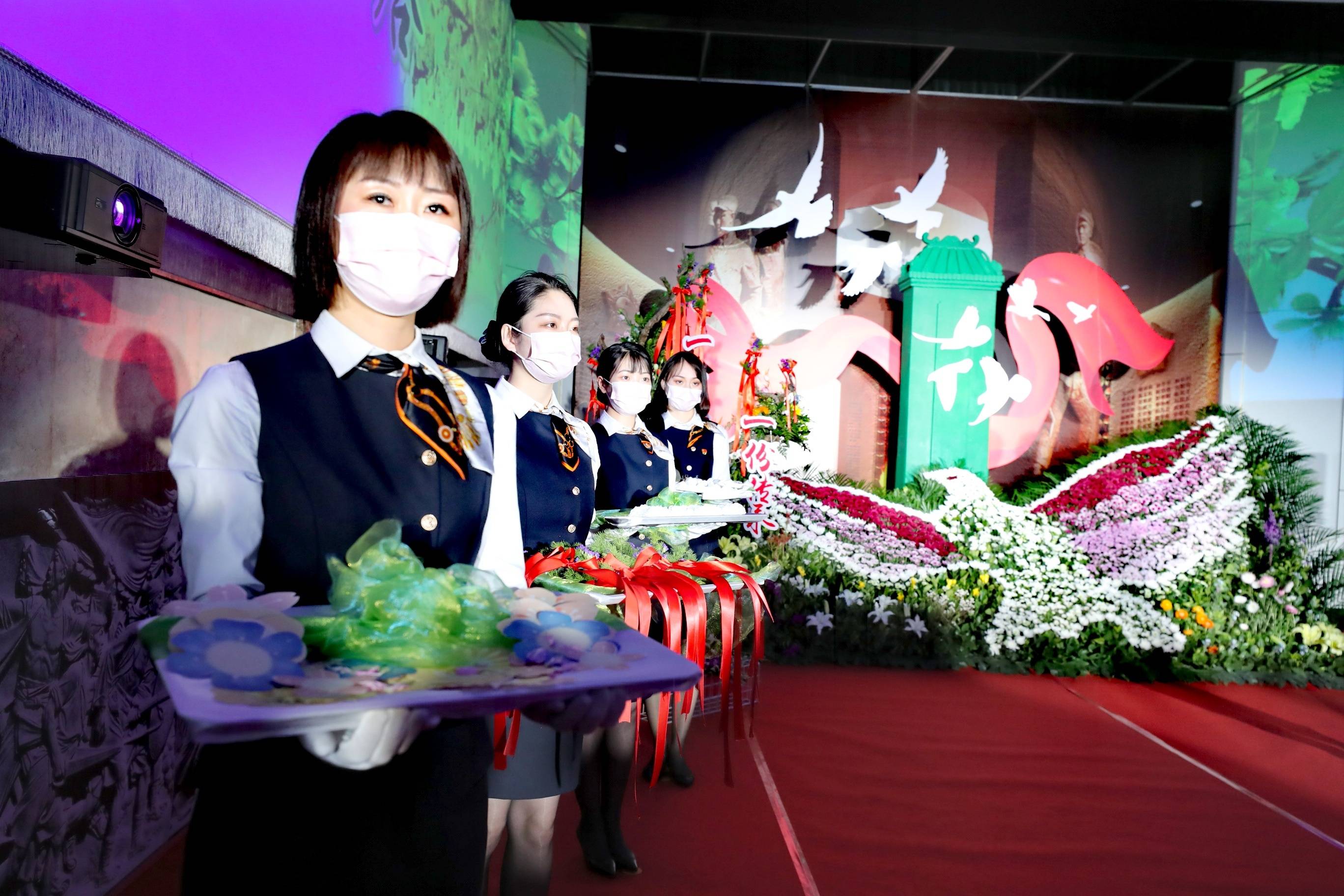 八宝山殡仪馆推出全国首个水溶祭祀用品逝者骨灰可以随身佩带