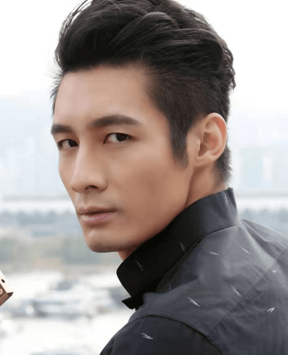 35岁歌手麦贝夷控诉男友出轨,前港男冠军否认