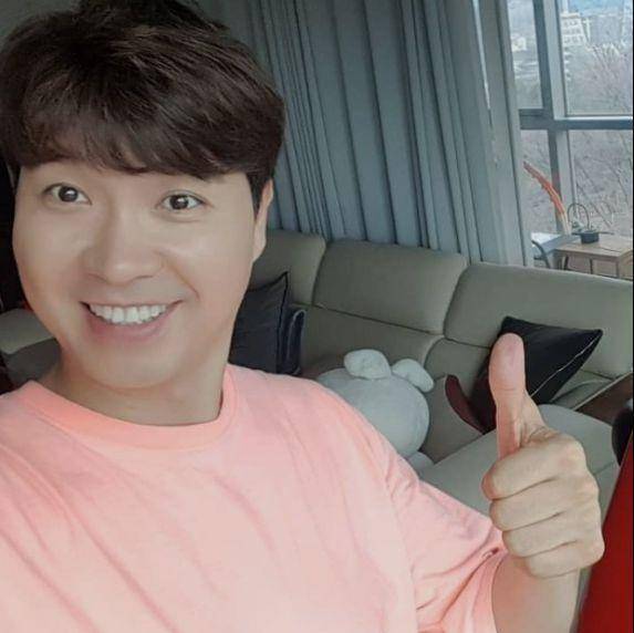 关于韩国知名搞笑艺人朴秀洪被哥哥侵吞超过一百亿资产的狗血事件引来