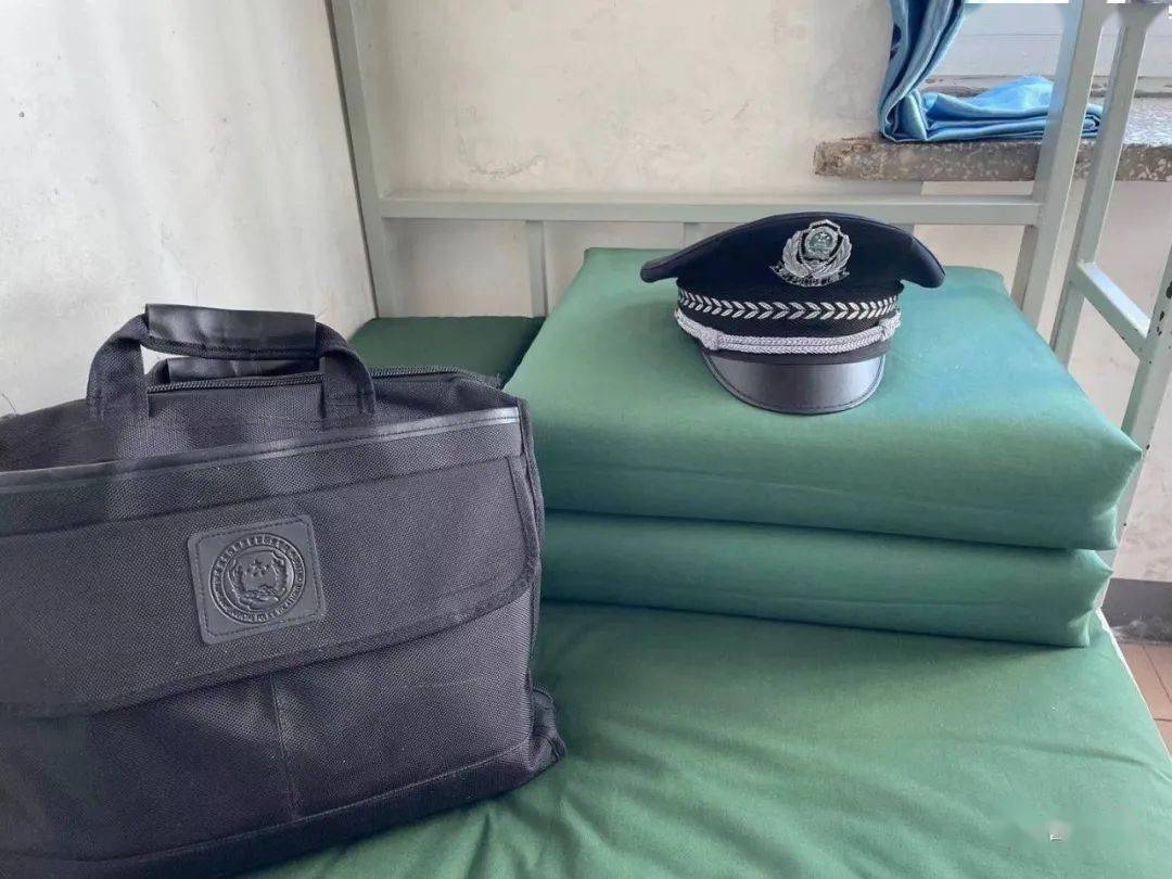 全国警校手提包图鉴_警察学院