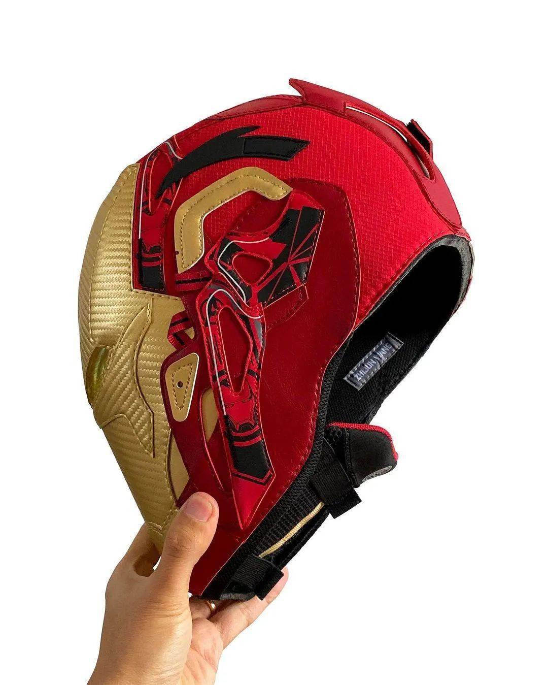 sneaker mask 球鞋口罩近年来慢慢崛起中国球鞋面具艺术家 @zhijun