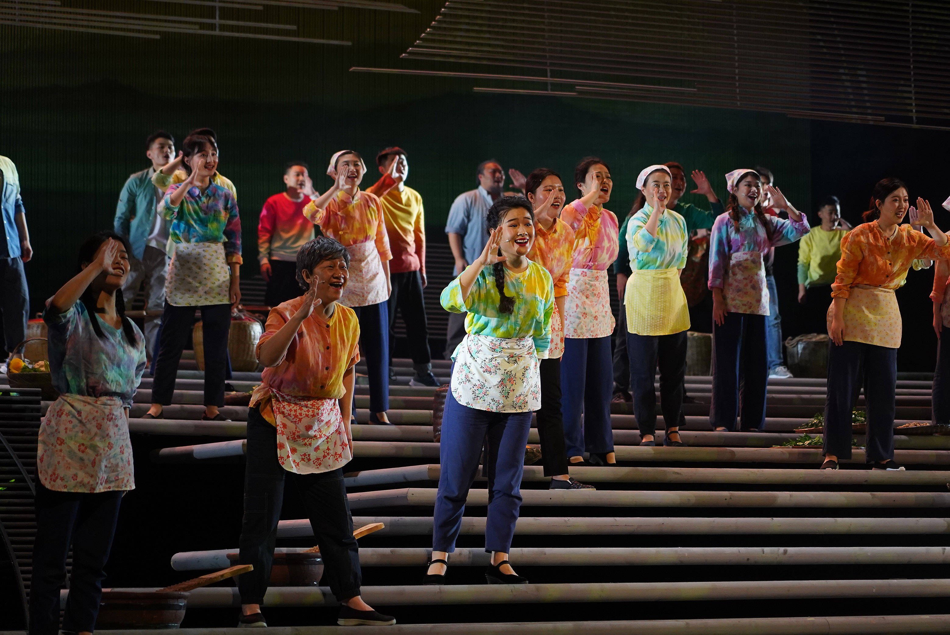 原创民族歌剧《山茶花开》在南昌演出