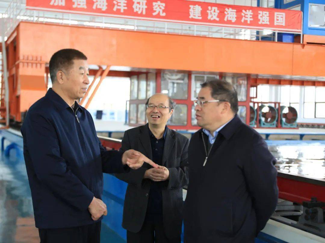 中国船协会长郭大成一行在江苏船舶类高校 院所和企业调研 发展