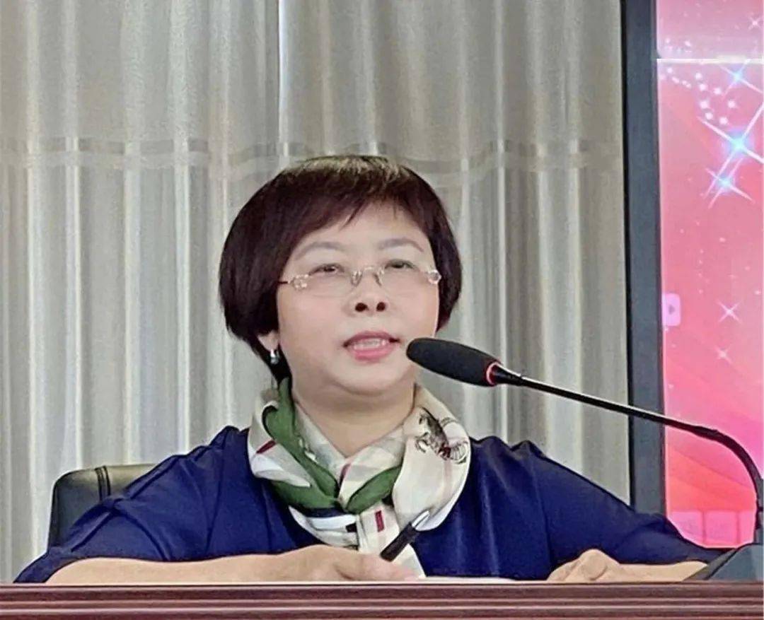 乘风破浪 不负芳华——宏伟区新任教师培训启动仪式