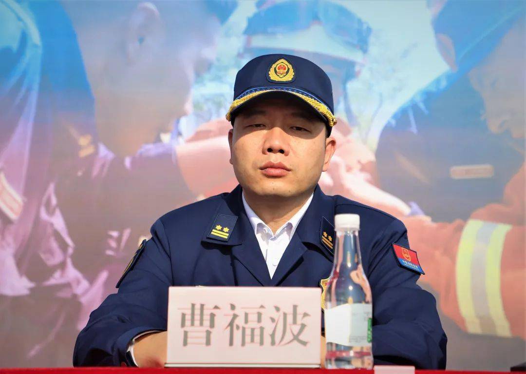 4月7日,红河州消防救援支队"精武·亮剑2021"消防体能比武竞赛开幕