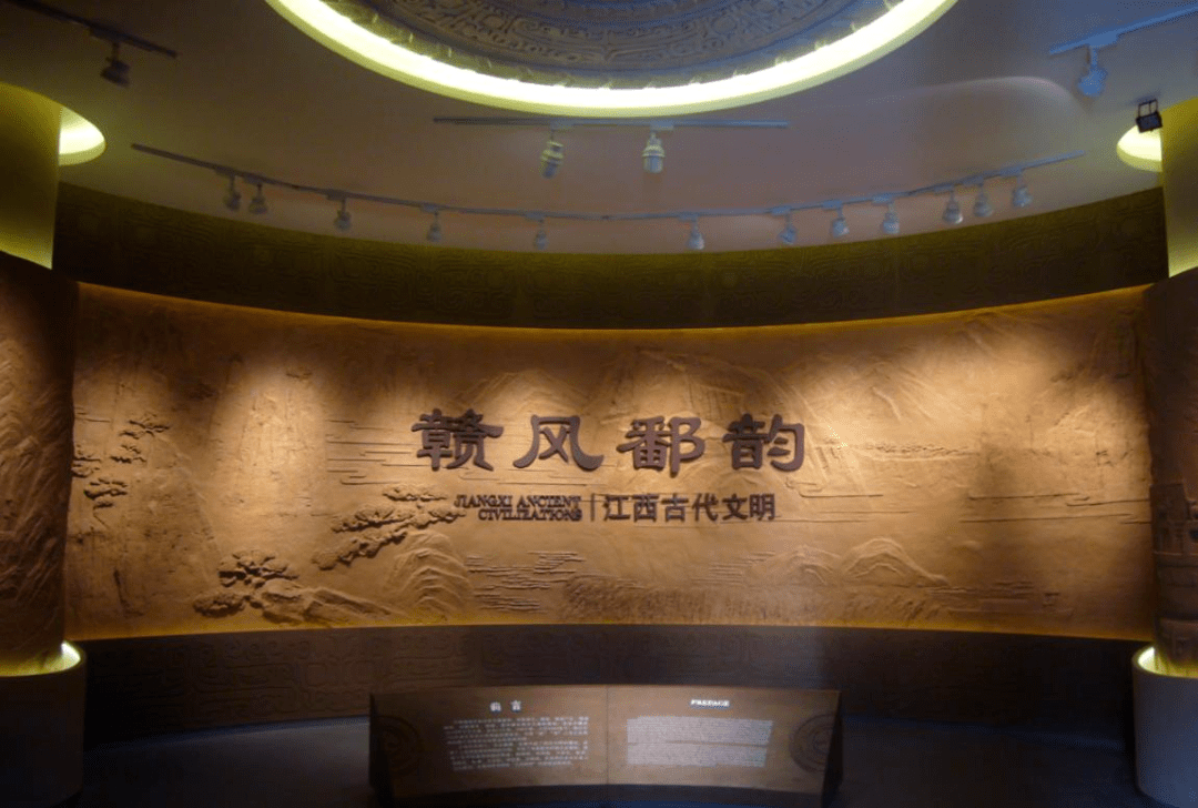 一草一木,一花一物从灿烂的赣文化到赣风鄱韵春和景明,银装素裹从日出