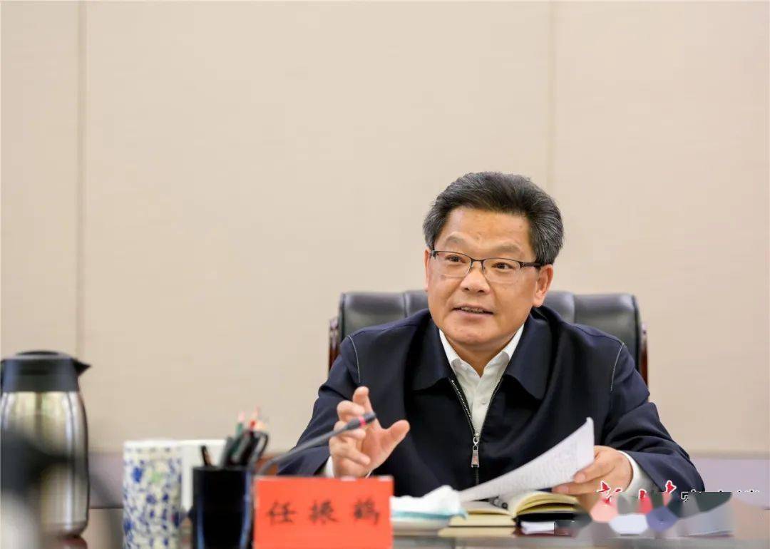 甘肃省委常委会召开会议省委书记尹弘主持传达学习中央有关会议和文件
