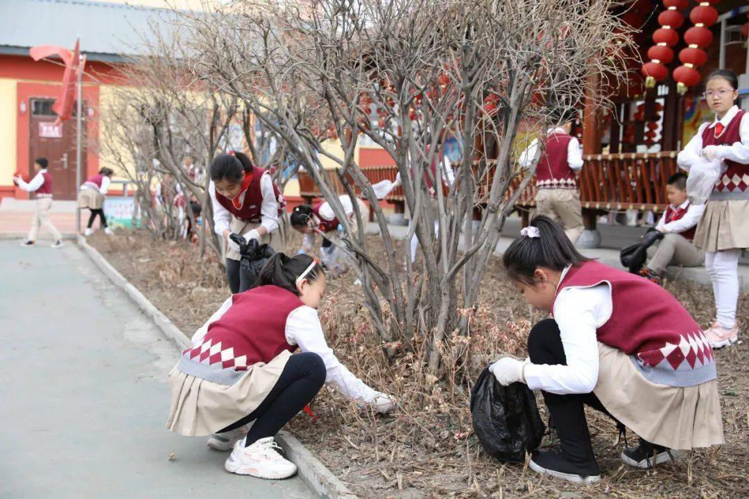 党旗闪耀 劳育同行——勃利逸夫小学庆建党百年"学党史 听党话 跟党走