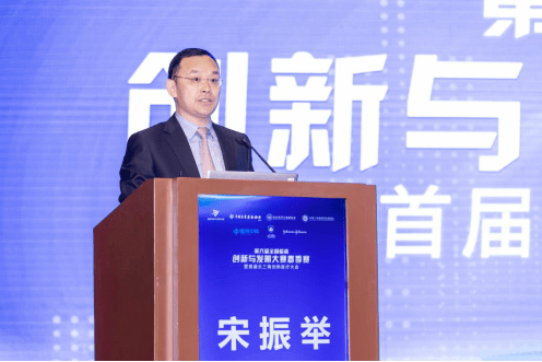 红榜第六届全国临床创新与发明大赛决出创新英雄首届