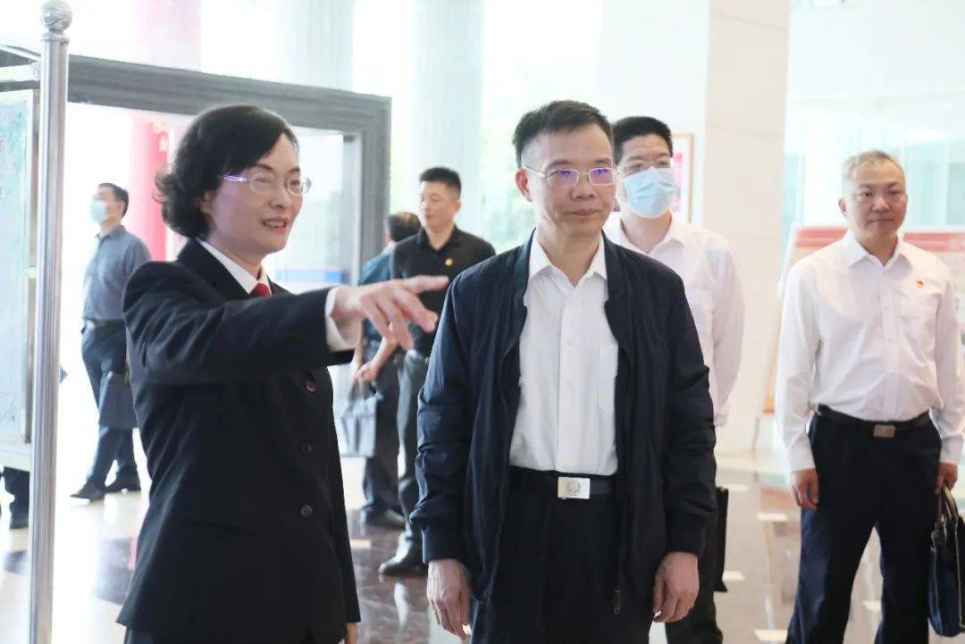 省政法队伍教育整顿第五驻点指导组组长与三明中院"一把手"谈心谈话