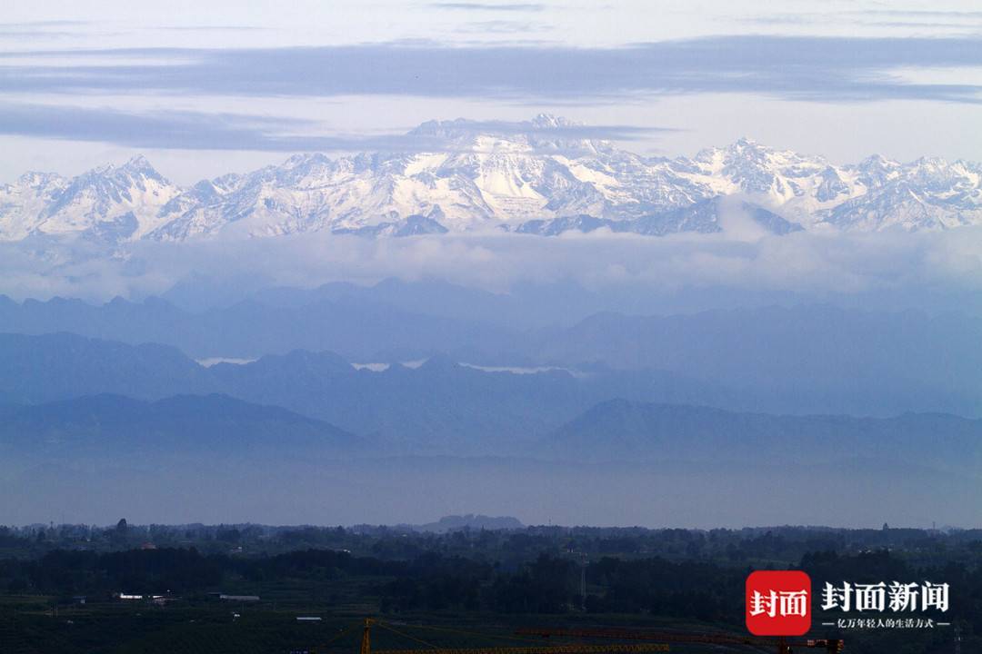 今天，成都蒲江又见雪山！
