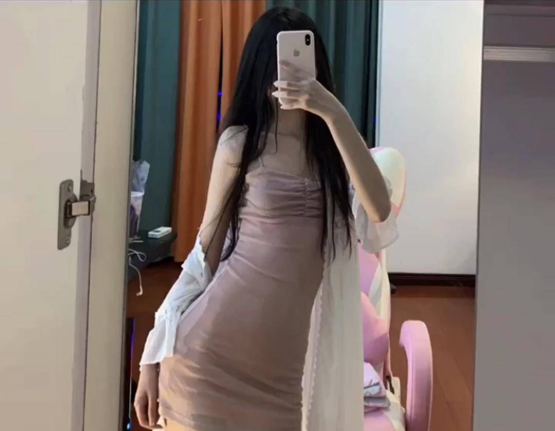 口吐芬芳的灵儿长这样柔弱甜美长相网友直呼女神甜甜珂比不上