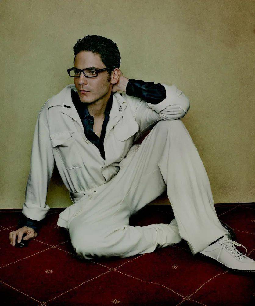 舔屏雅痞性感的泽莫男爵