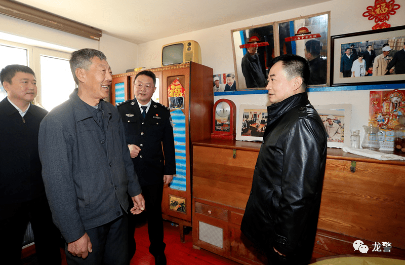 李毅同志深入伊春市督导检查并看望慰问一线民警辅警