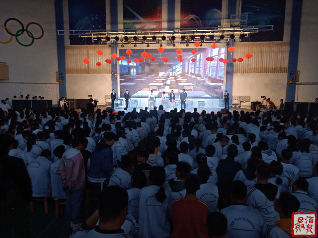 酒泉:红心永远向党——玉门油田第一中学举办庆祝建党一百周年文艺