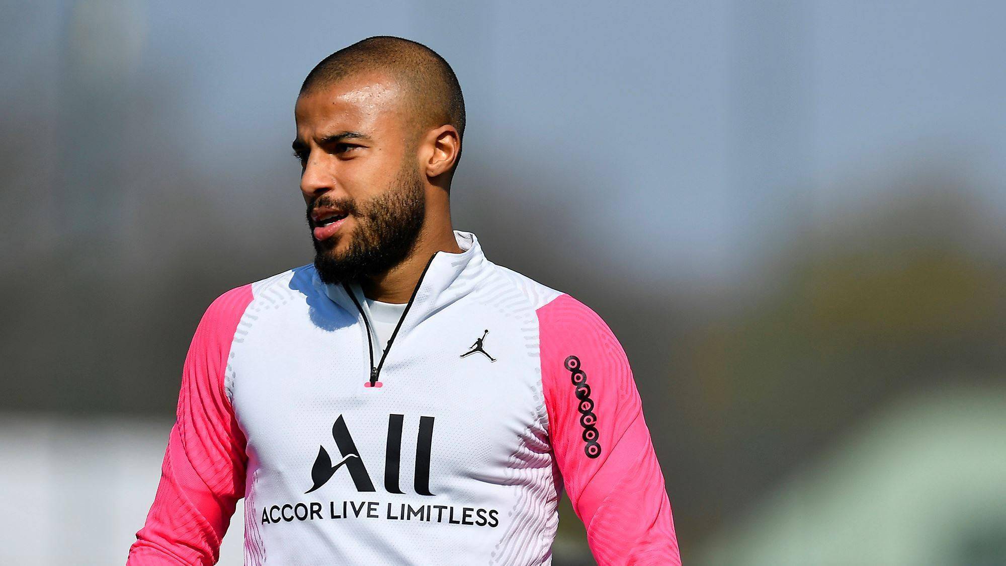 7. 贝尔纳特:膝盖受伤,继续恢复.6.