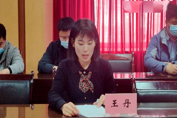 引进人才住房分配暨安家费发放仪式,县委常委,组织部部长王文亭同志