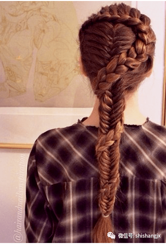 自己怎样学会编头发 dafd321fb6c442e2bdaa48fe62b4338d.png