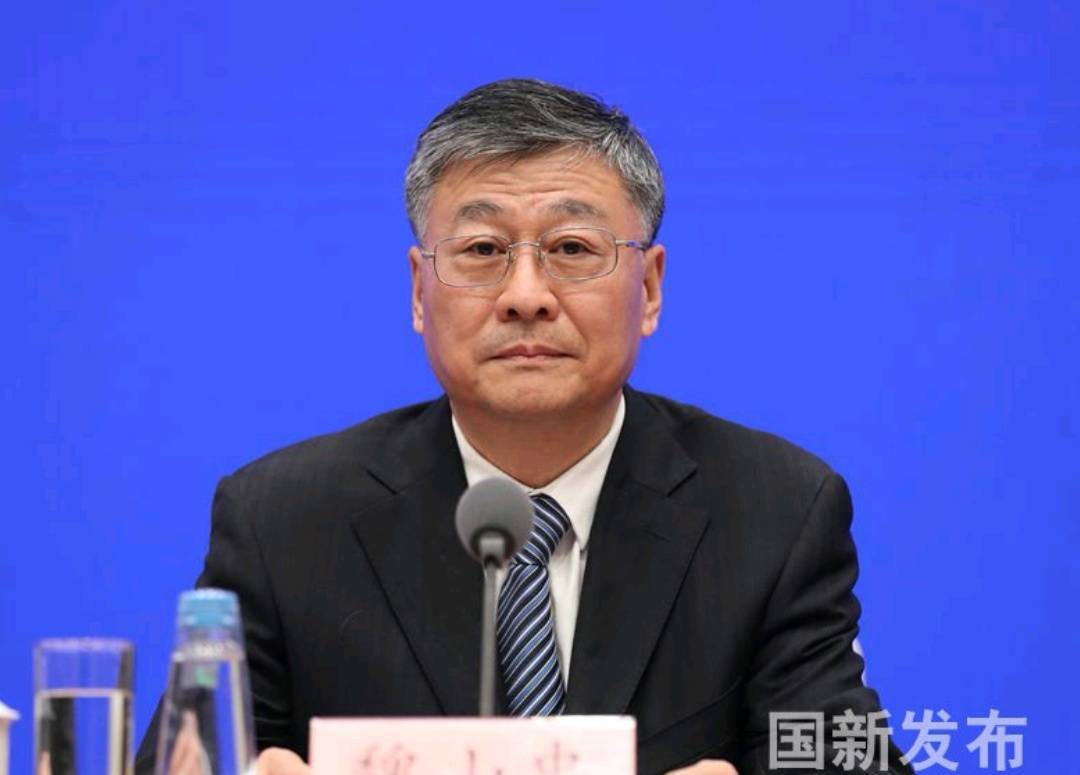 介绍加强水库除险加固和运行管护有关情况,水利部副部长魏山忠表示,"