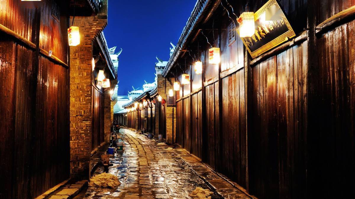 肥西县三河古镇古街巷(图源:安徽省文旅厅)肥西县三河古镇夜景(图源