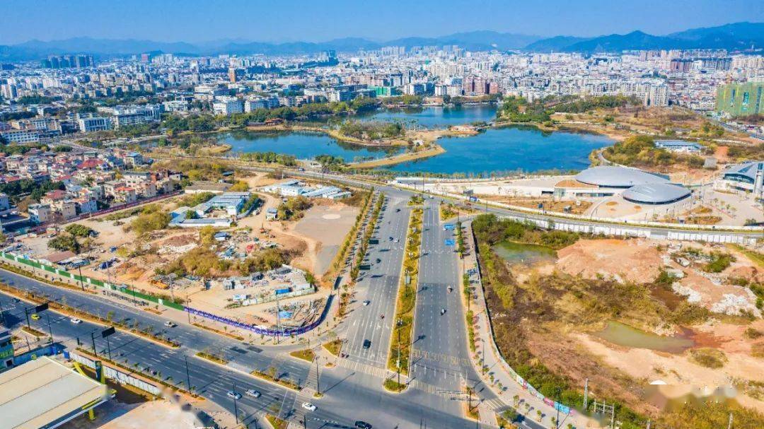 春日里的梅江区干劲十足一个字稳