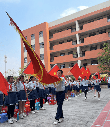 读党史立鸿志增滘小学举行庆祝建党100周年暨读书节活动