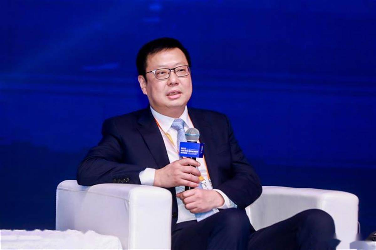 白少洁跟高局长王副市长 白洁被赵振干到九点多