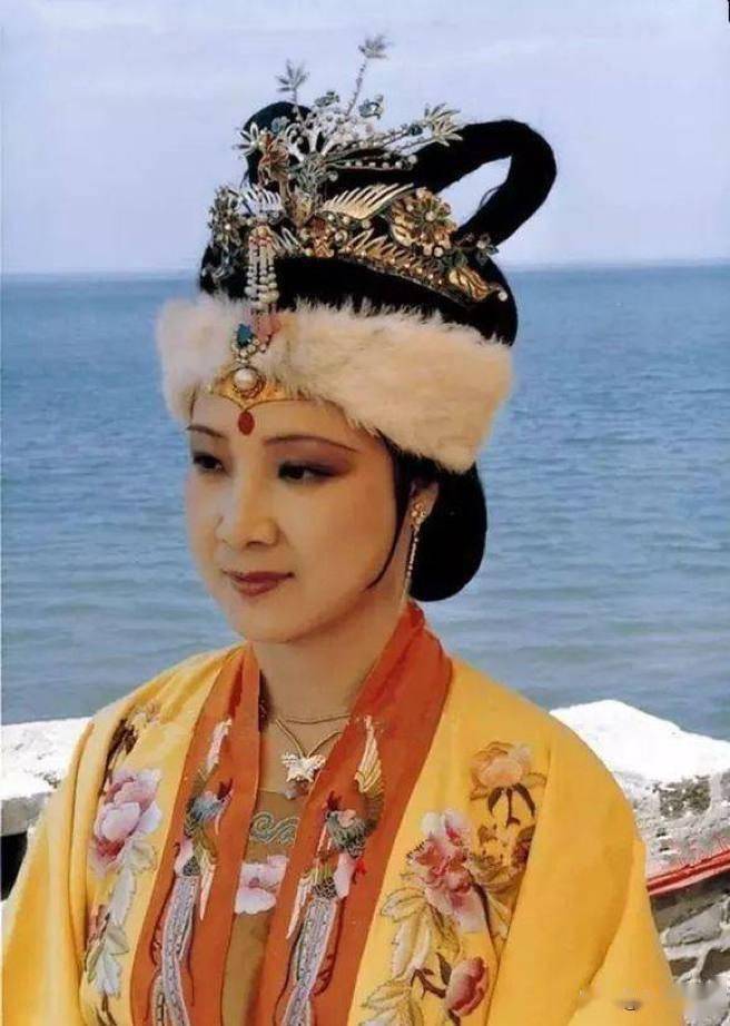 又为何要遗漏黛玉生日?_贾母