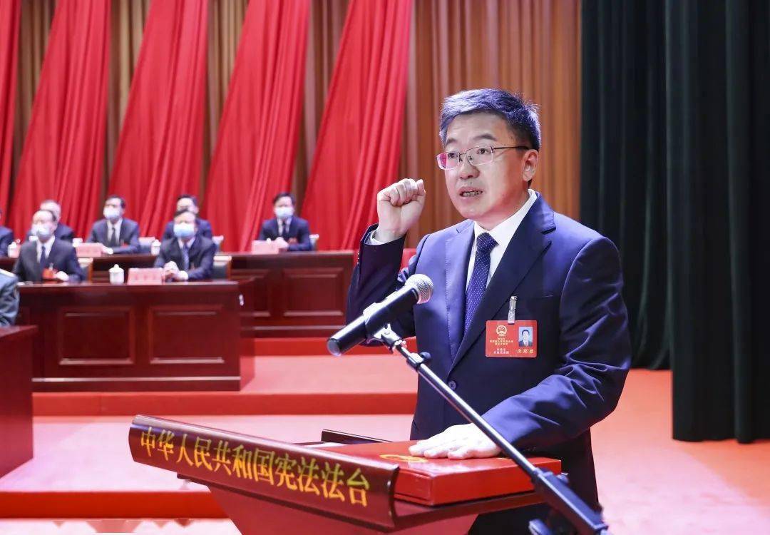 市四届人大五次会议召开朱浩东当选池州市人民政府市长