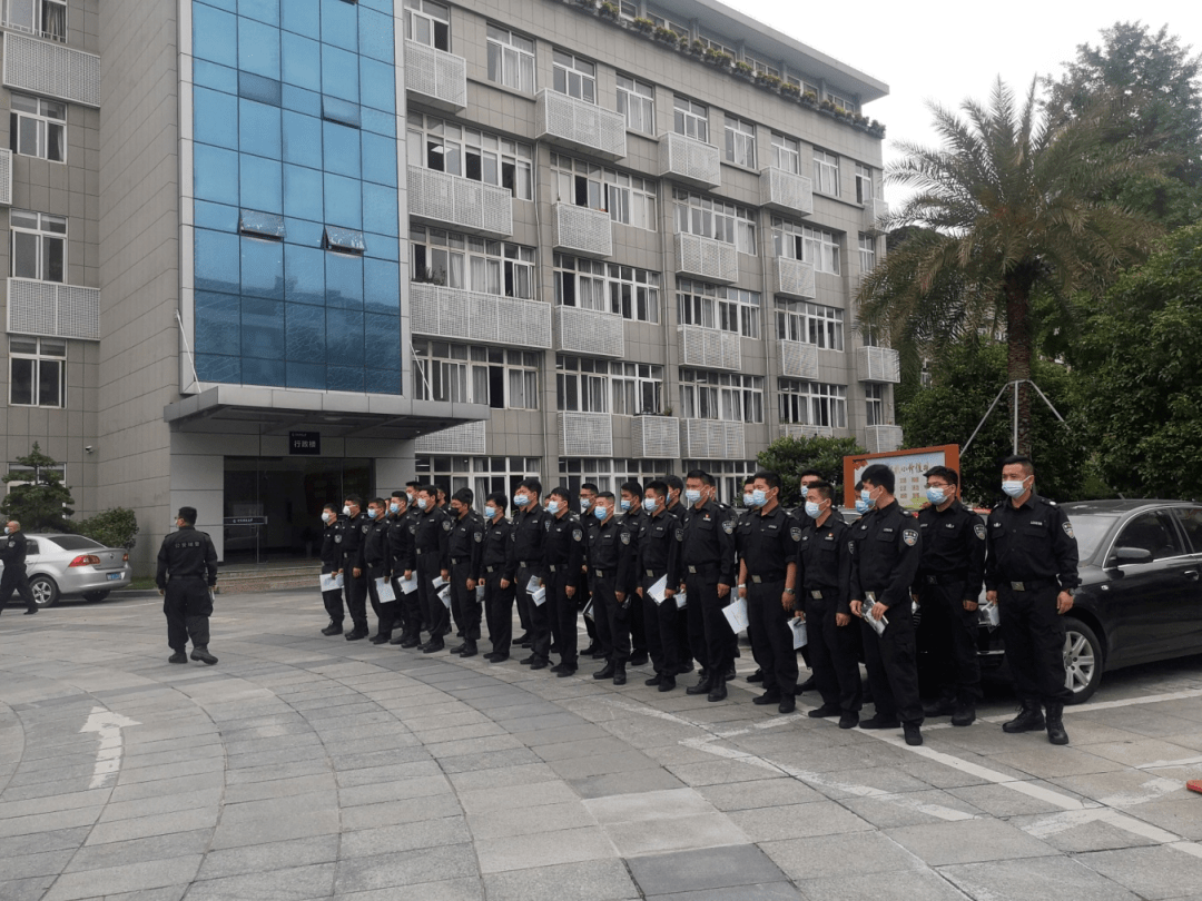 11000余名辅警参加过渡考试