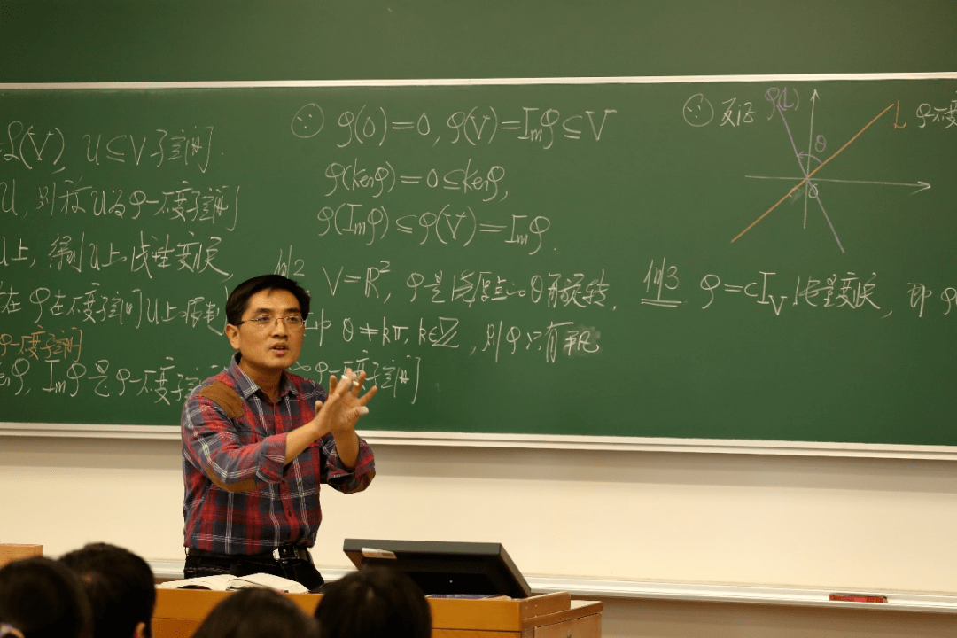 速度围观!_谢启鸿