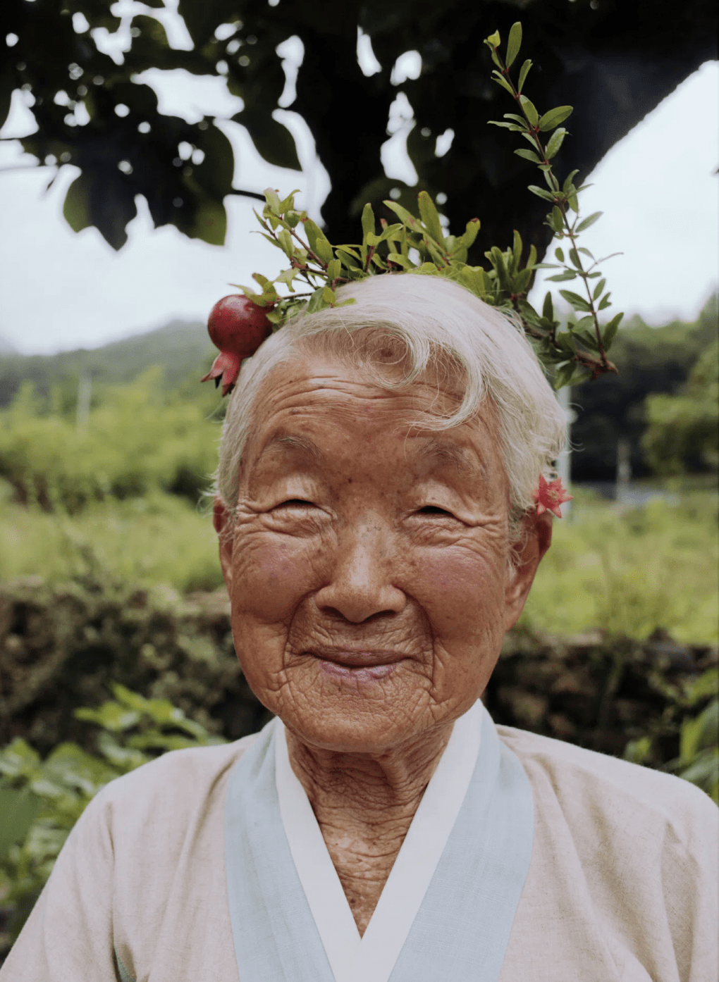 101岁奶奶年轻照片图片