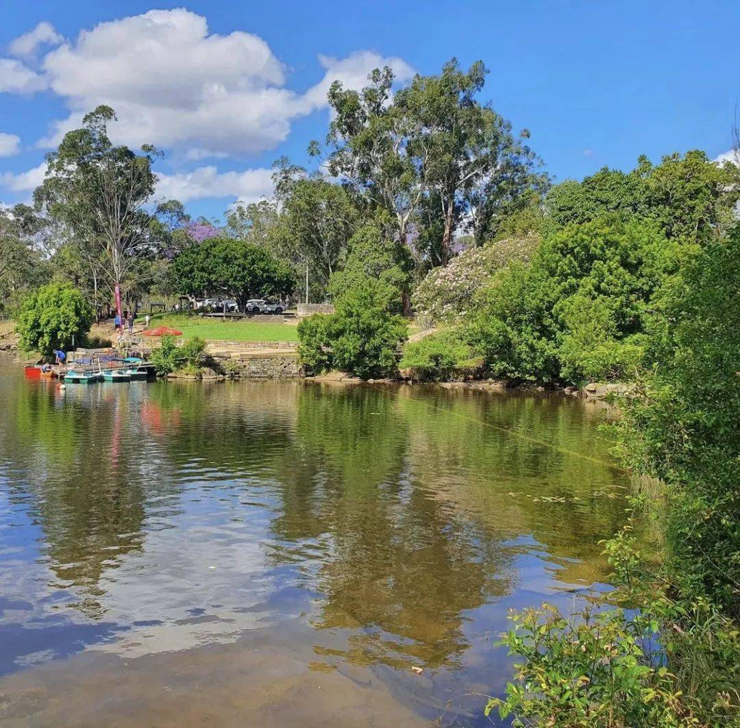 lake parramatta: banksia track04和悉尼港最小的島嶼snapper島的