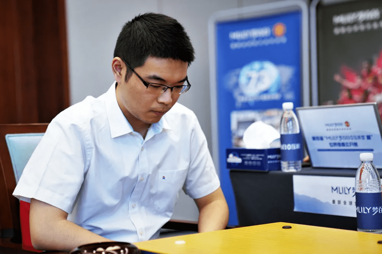 八年轮回梦百合杯再封王 !这回芈昱廷彻底打消退役念头