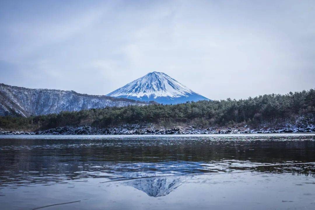 為什麼日本人連死都想死在這座山?_富士山