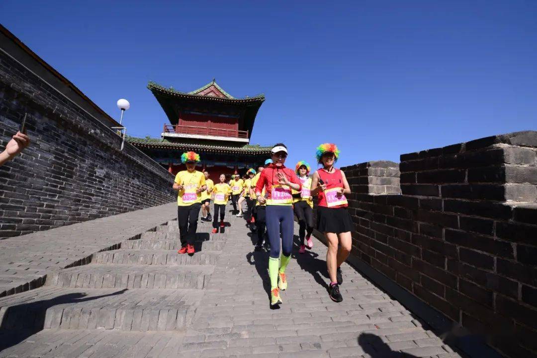 炫动正定彩虹绕城2021正定城墙彩虹跑圆满结束