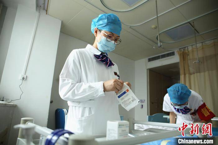 广西柳州伤口治疗师用心抚平患者难以愈合的伤口