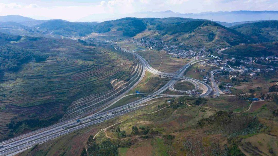 【沿着高速看保山之五】沿着高速看保山——保施高速