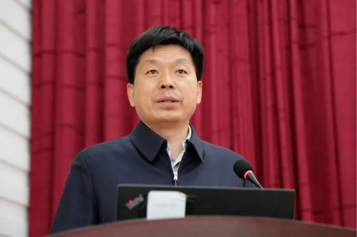 风城油田作业区召开第三届科技大会_稠油