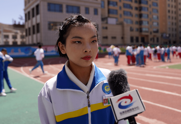 【奋斗百年路 启航新征程】临潭二中举办第三届校园文化艺术节暨五十