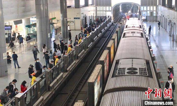 京港地铁有哪些线 b8d2404a2d8242bca7fc44ba1626e66a.jpeg