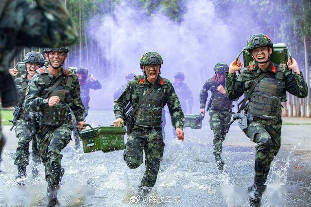 怎么成为武警特战队员 fed1511de4254c9b88b01ed31947073b.jpeg