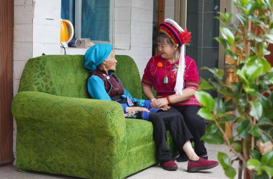 【道德模范先进事迹】赵丕鼎家庭:祖孙四代执着守护古曲乡音 全家老少