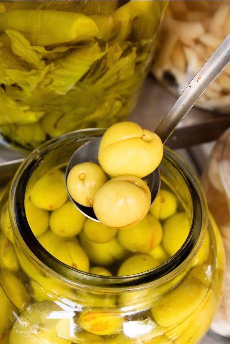 凤梨要用盐腌吗 dc44e2d0958c48df8bba05adeef151a0.jpeg