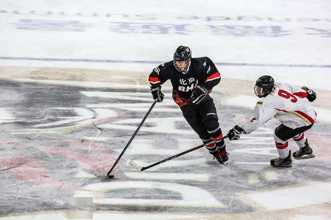 新乐体|冰球名宿王安福 谈青少年冰球