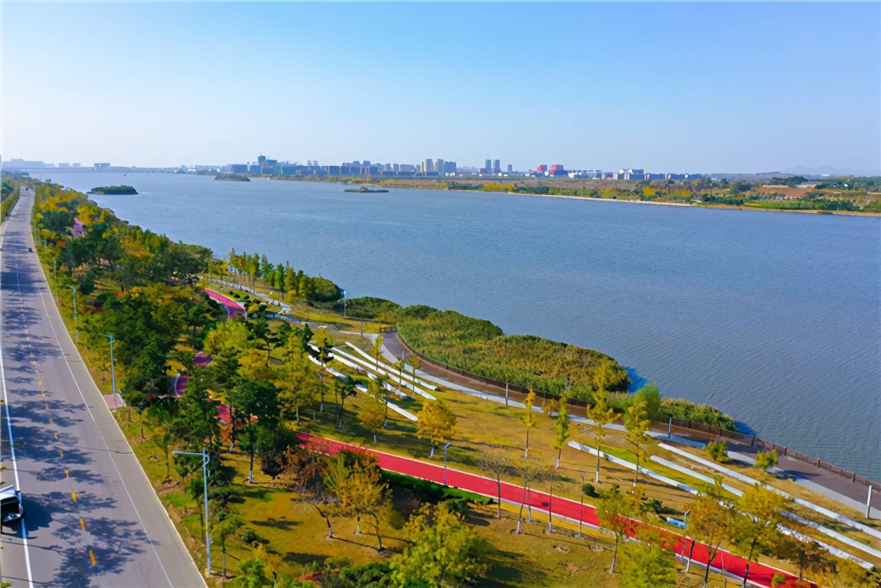 威海:碧水蓝湾入画来_生态