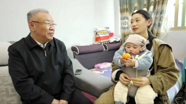 阿根廷华侨的中医人生_李文忠