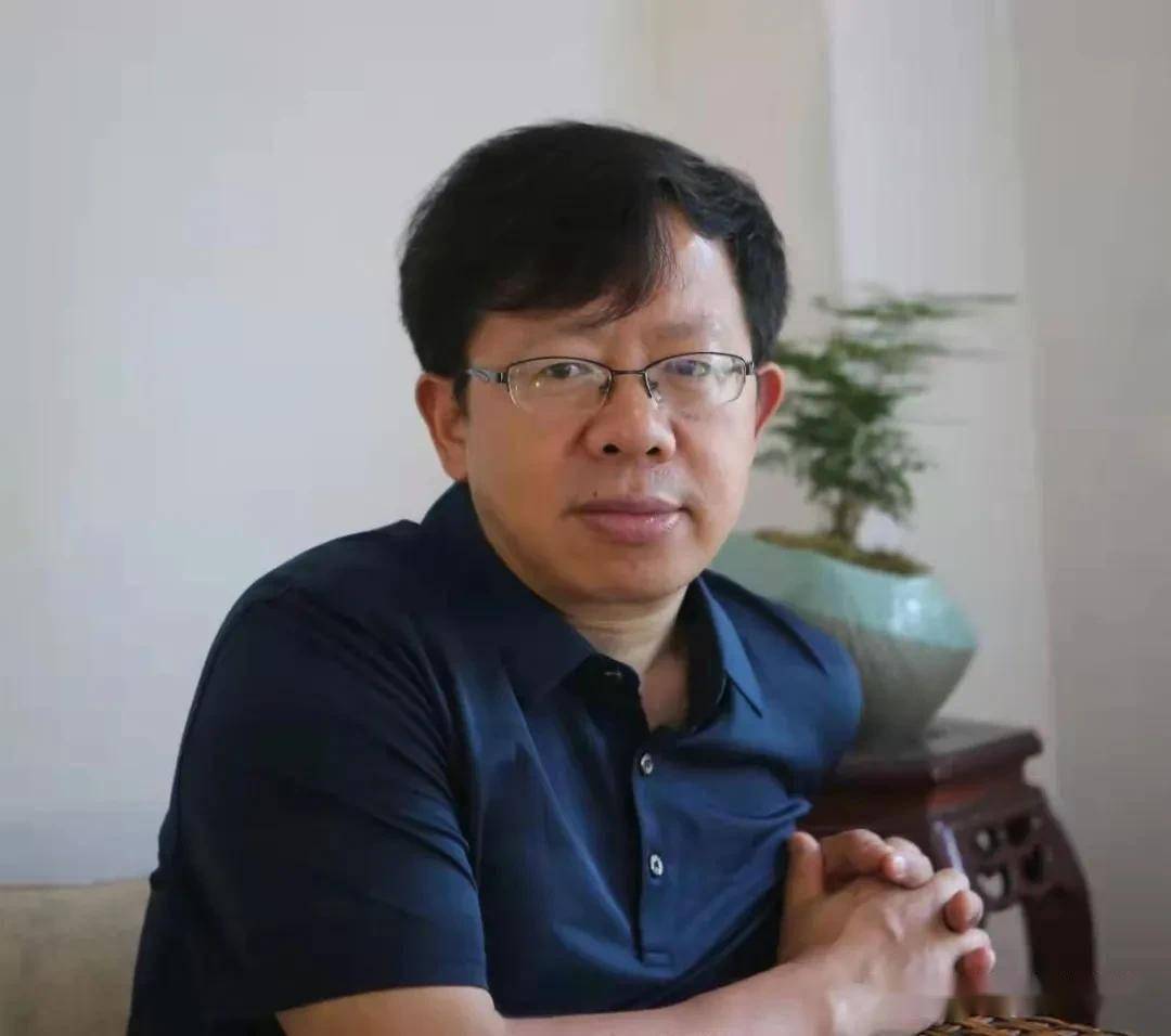 周末散文五人行沈俊峰寻找历史的温暖