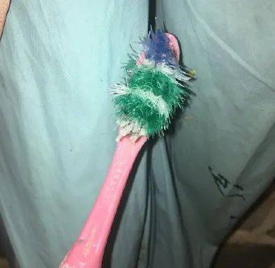 你永远不晓得四川男人到底有好费牙刷